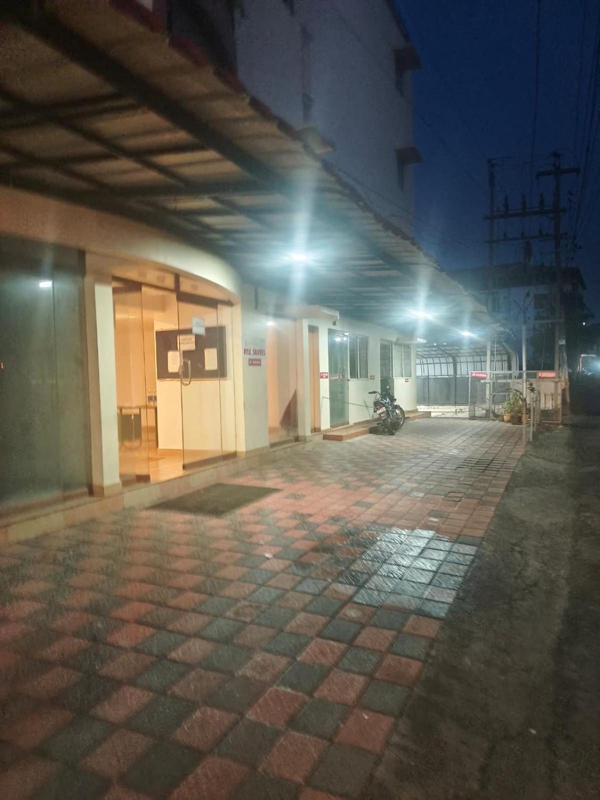 Classic Cochin Airport Apartment *